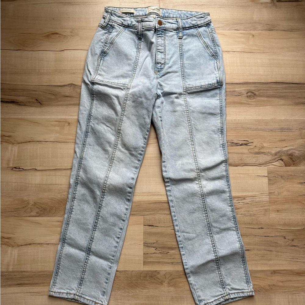 High Rise Slim Straight Jeans
